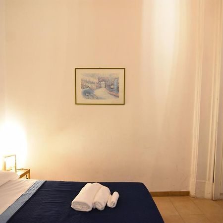 נאפולי Iside Apartment מראה חיצוני תמונה