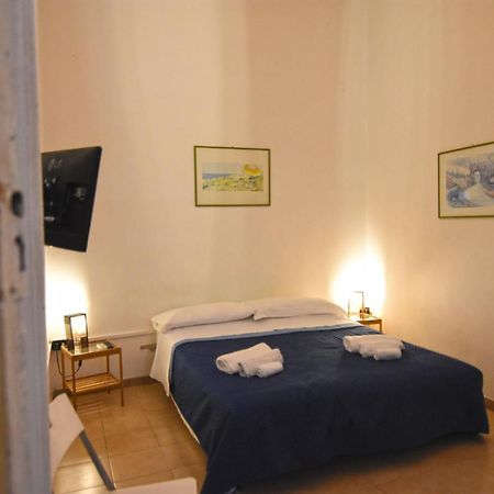 נאפולי Iside Apartment מראה חיצוני תמונה