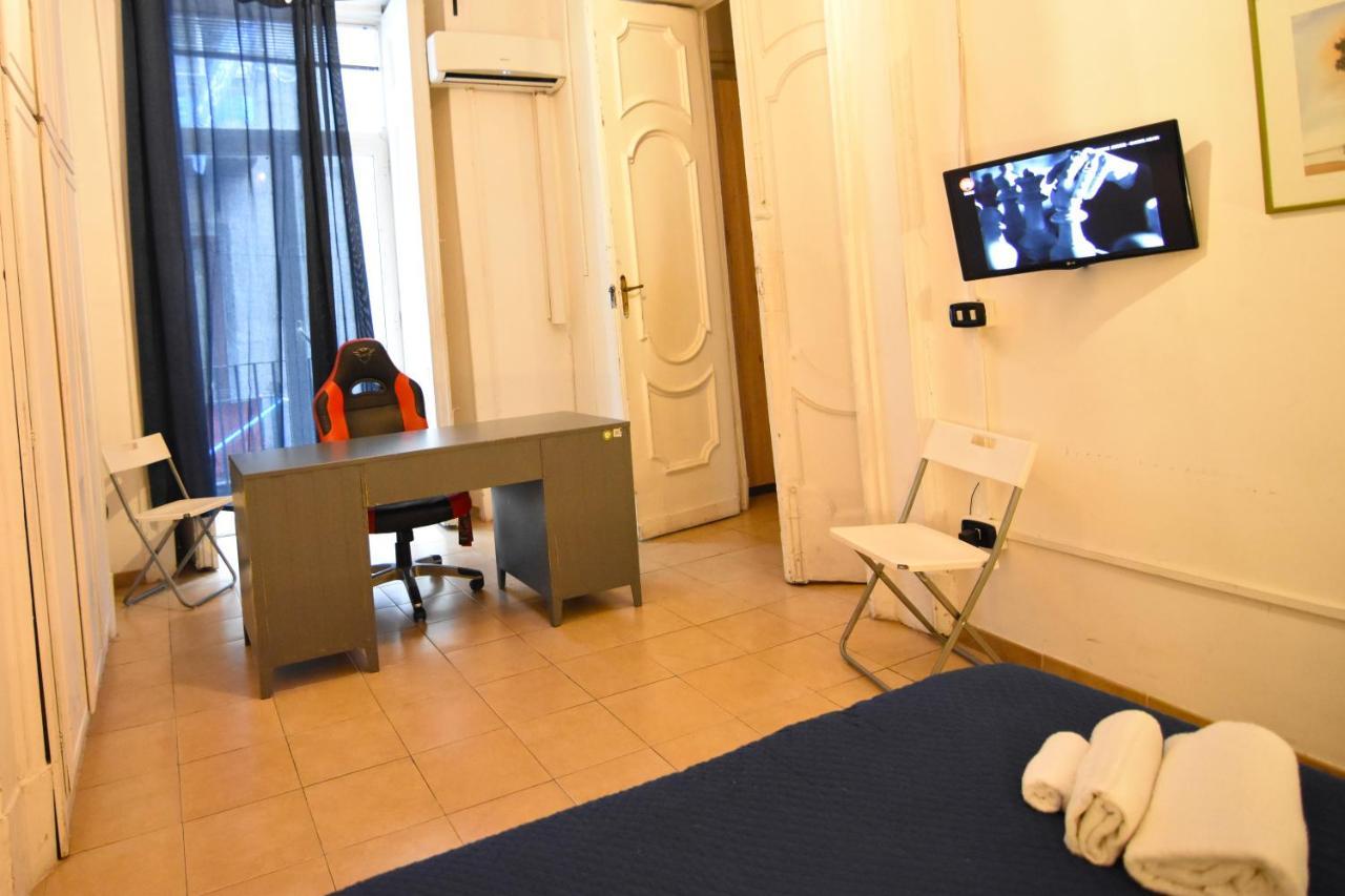 נאפולי Iside Apartment מראה חיצוני תמונה