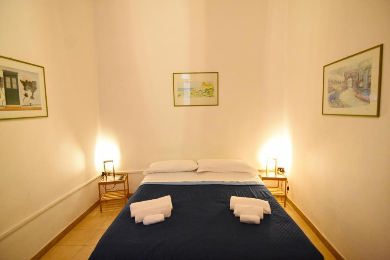 נאפולי Iside Apartment מראה חיצוני תמונה